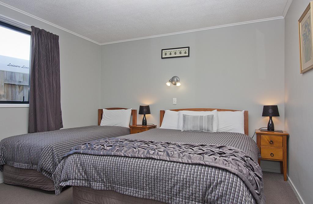 Coronation Park Motels Ashburton Exteriör bild
