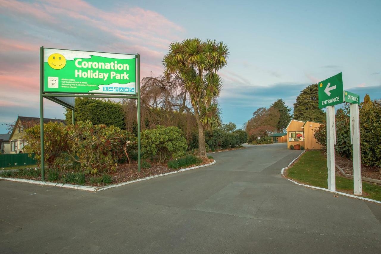 Coronation Park Motels Ashburton Exteriör bild